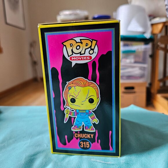 Funko Pop! Movies - Chucky #315 (Entertainment Earth Exclusive, Limited - Picture 4 of 4